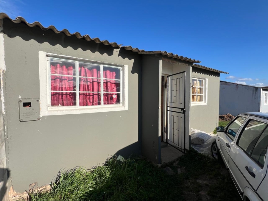 2 Bedroom Property for Sale in West End Eastern Cape